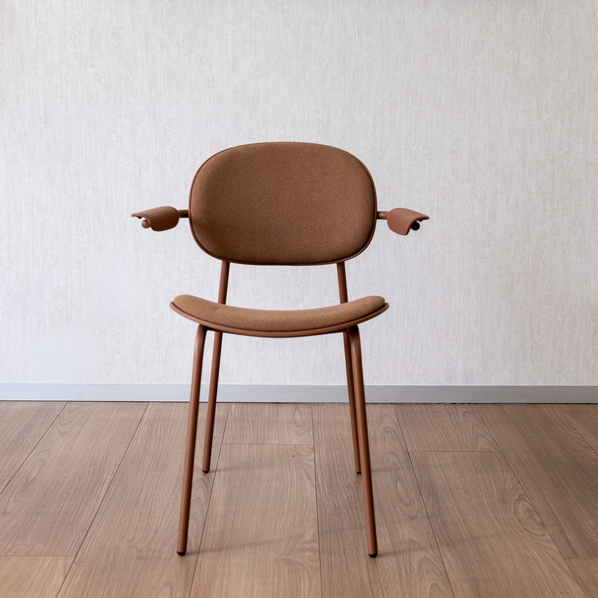 SILLA NEBBIA CON BRAZO